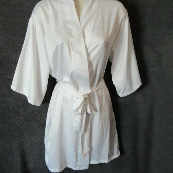 White “BRIDE” robe with rhinestone detail size M/L - Picture 2 of 4
